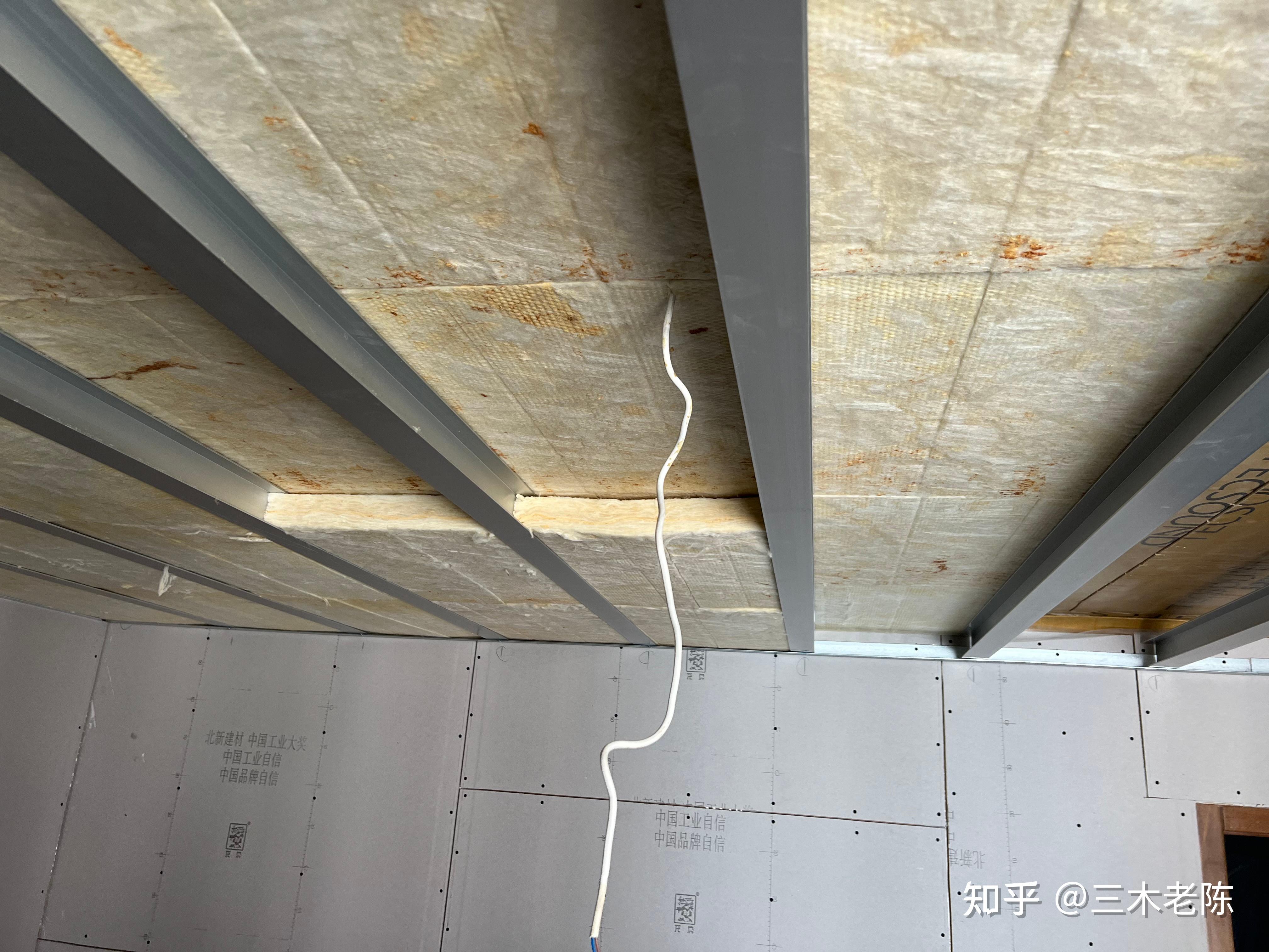 酒仙桥住宅：不做完整房中房时的隔音改造取舍：双层棉填充