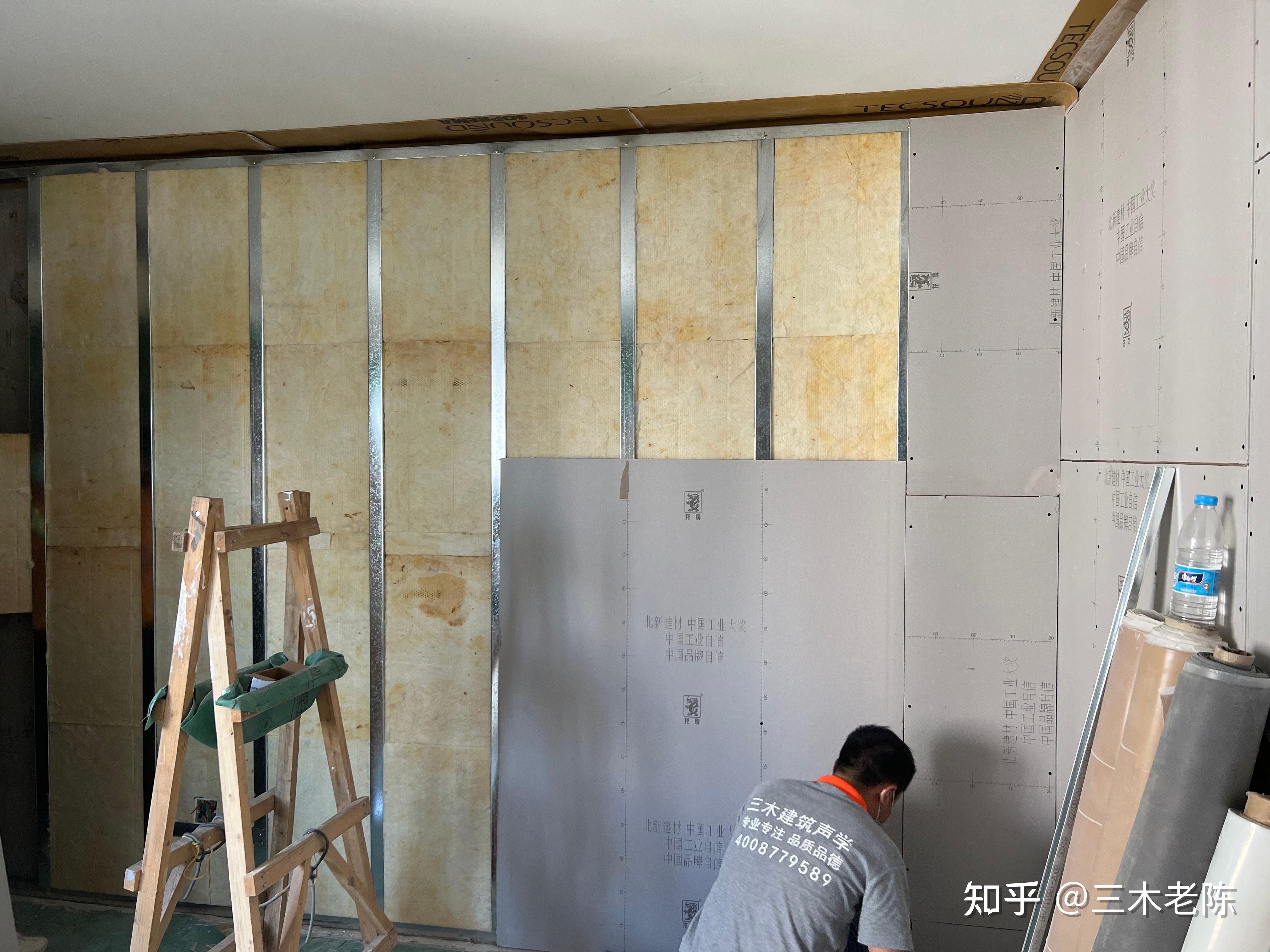 酒仙桥住宅：不做完整房中房时的隔音改造取舍：龙骨间填充吸声棉