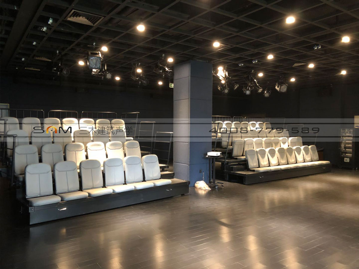 山下学堂黑厢剧场项目图片